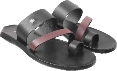 MOCHI Men Sandals(Black , 6)