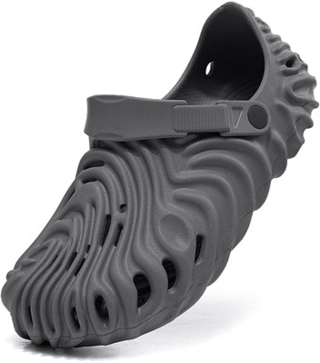 YZY Men Clogs(Grey , 9)