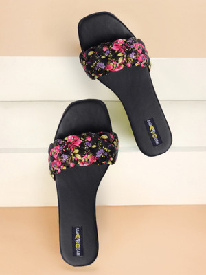 Bambam Women Flats(Black , 3)