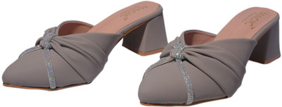 Magic Footwear Women Heels(Grey , 5)