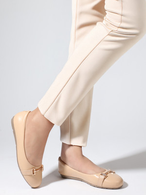 Colo Women Bellies(Off White , 5)