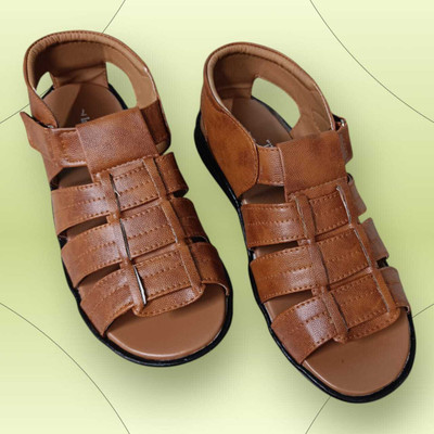 InfiniTrenz Men Sandals(Tan , 9)