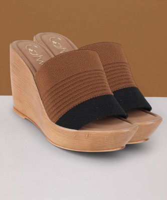 Catwalk Women Wedges(Tan , 7)