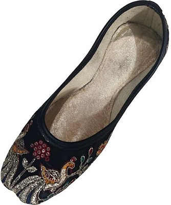 JINDAL ENTERPRISES Women Casual(Black , 3)