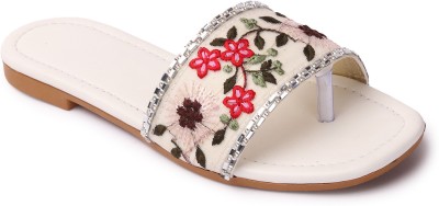 LUKA Women Casual(White , 3)