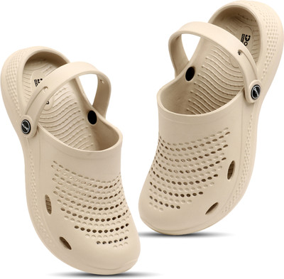 Footup Men Clogs(Beige , 8)
