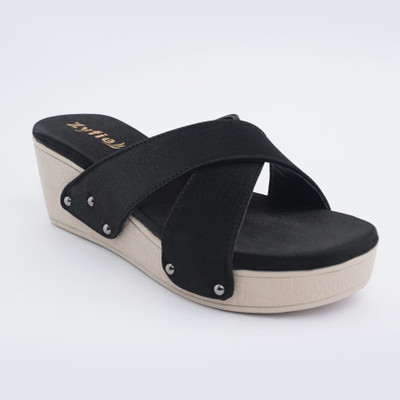 Zyfie Women Wedges(Black , 8)