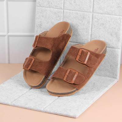METRO Women Flats(Tan , 6)