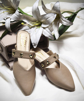 jm looks Women Flats(Beige , 7)