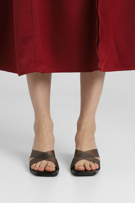 FOREVER 21 Women Heels(Black , 8)