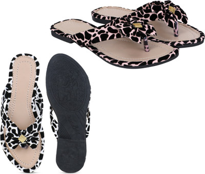 STEP SYNC Women Flats(Black, White , 8)