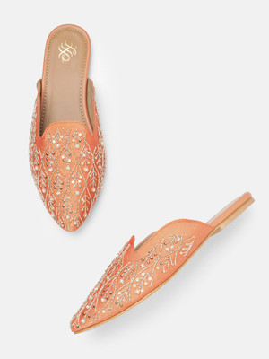 House of Pataudi Women Flats(Orange , 4)