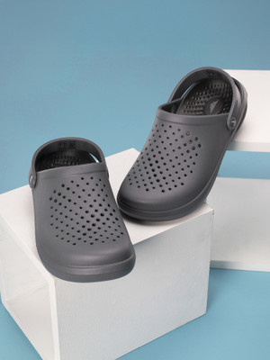 RED TAPE Men Sandals(Grey , 6)