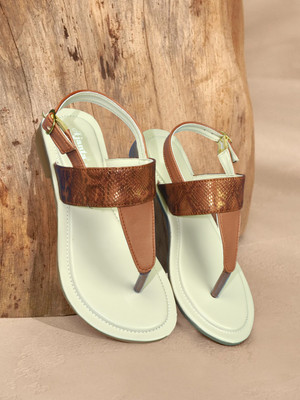 AJANTA Women Flats(Brown , 4)