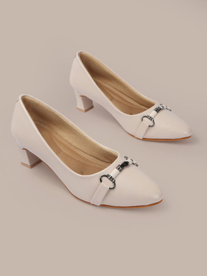 Zapatoz Women Heels(White , 7)
