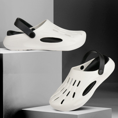 EVOK Men White, Black Clogs