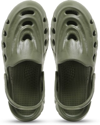 Begone Men Clogs(Olive , 8)