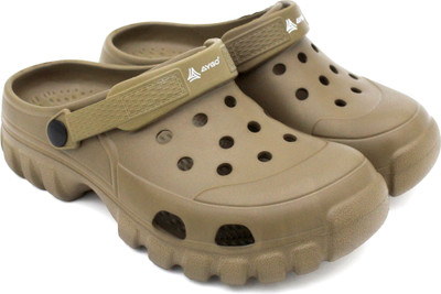 AYGO Men Clogs(Beige , 6)
