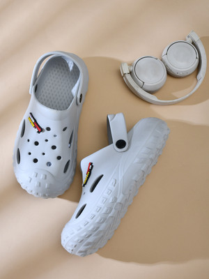 Impakto by Ajanta Men Clogs(Grey , 8)