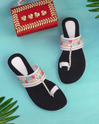 Balaji Hosiery Women Flats(Multicolor , 4)