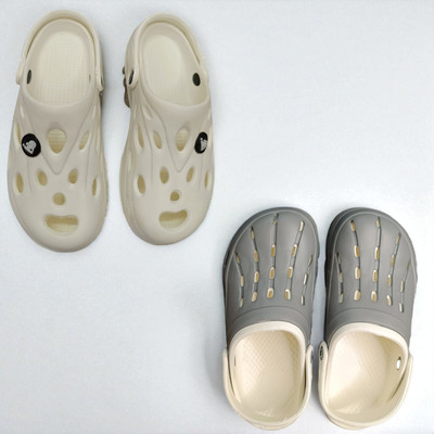 Monrav Men Clogs(White, Grey , 9)