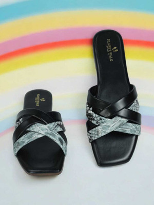 PLANET WALK Flats Sandals Lightweight, Breathable, Comfortable Everyday Cushioned Insole Women Flats(Black , 6)
