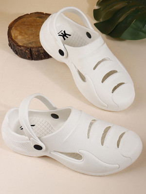 Kook N Keech Men Clogs(White , 8)