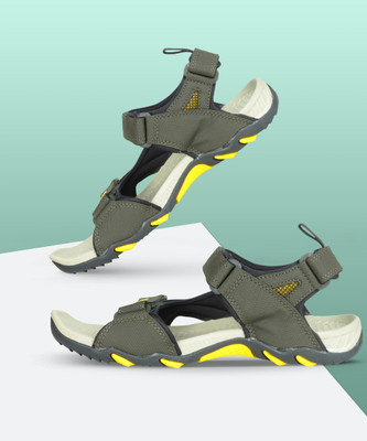 Sparx SS 485 Men Sandals(Olive, Yellow , 8)