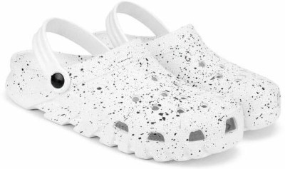 DRACKFOOT Men Clogs(White , 7)