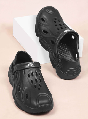 HRX by Hrithik Roshan Men Clogs(Black , 6)