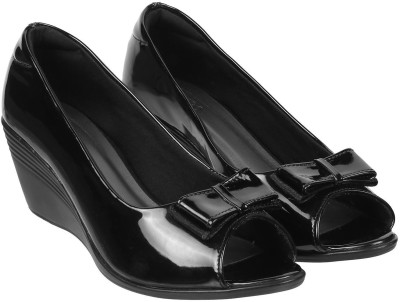 METRO Women Bellies(Black , 5)