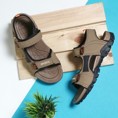 ISHAAN TASHAN Latest Collection of Stylish Lightweight Comfortable Sandal Men Sports Sandals(Camel , 10)