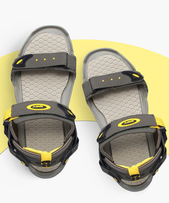 Sparx SS 502 Men Sports Sandals(Olive , 7 UK/India)