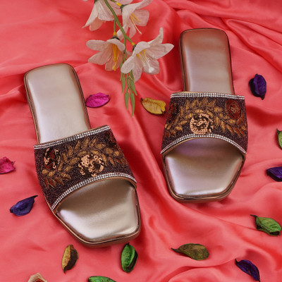 KILLER Women Flats(Gold , 8)