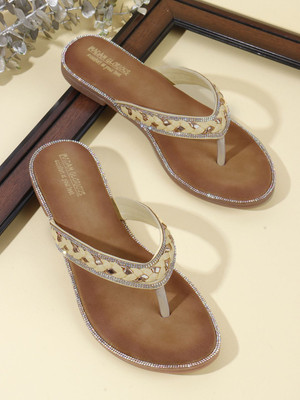 madam glorious Women Flats(Multicolor , 6)