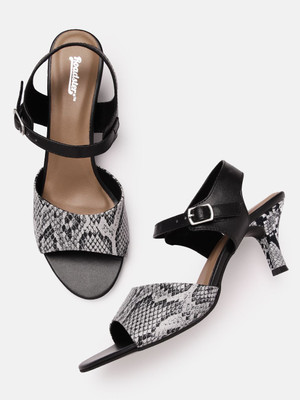 Roadster Women Heels(Grey , 6)