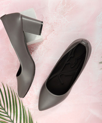 Denill Women Wedges(Grey , 5)