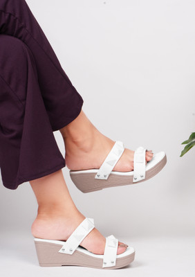 jm looks Women Wedges(White , 5)