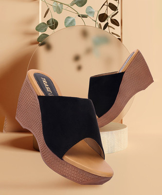 TRASE Women Wedges(Black , 5)