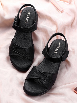 TRASE Women Wedges(Black , 4)