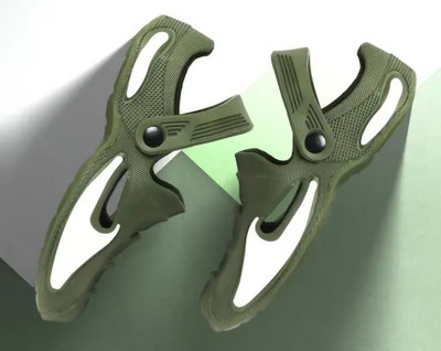 KNIEVL Men Clogs(Green , 10)