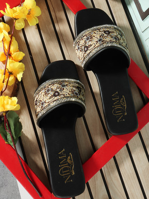 house of common Women Flats(Black , 6)