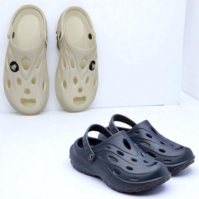 Monrav Men Clogs(White, Navy , 6)