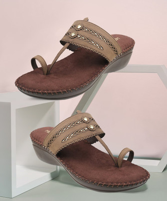 METRO Women Heels(Brown , 3)