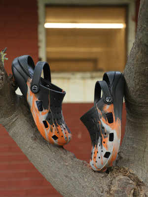 LIBERTY Men Clogs(Orange , 7)