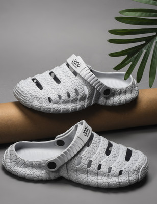 Wave Walker Men Clogs(Grey , 10)