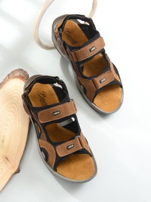 Bucik Men Sandals(Brown , 7)