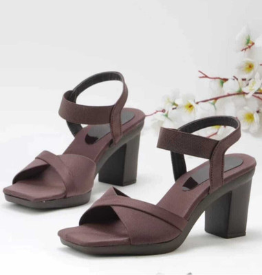 UK Collection Women Heels(Brown , 7)