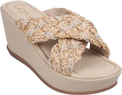 Catwalk Women Casual(Beige , 4)