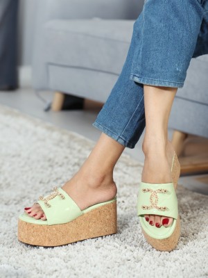 madam glorious Women Wedges(Green , 3)